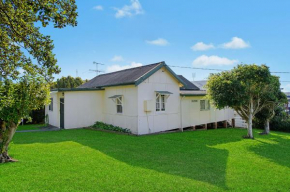 Almare 7 Gowing Street, Crescent Head